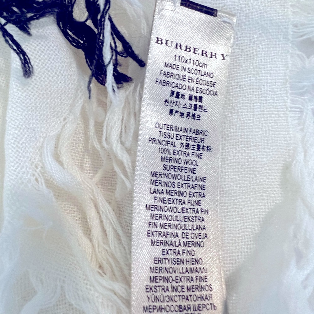NWT Burberry color check wool scarf 110 cm - Picture 10 of 11